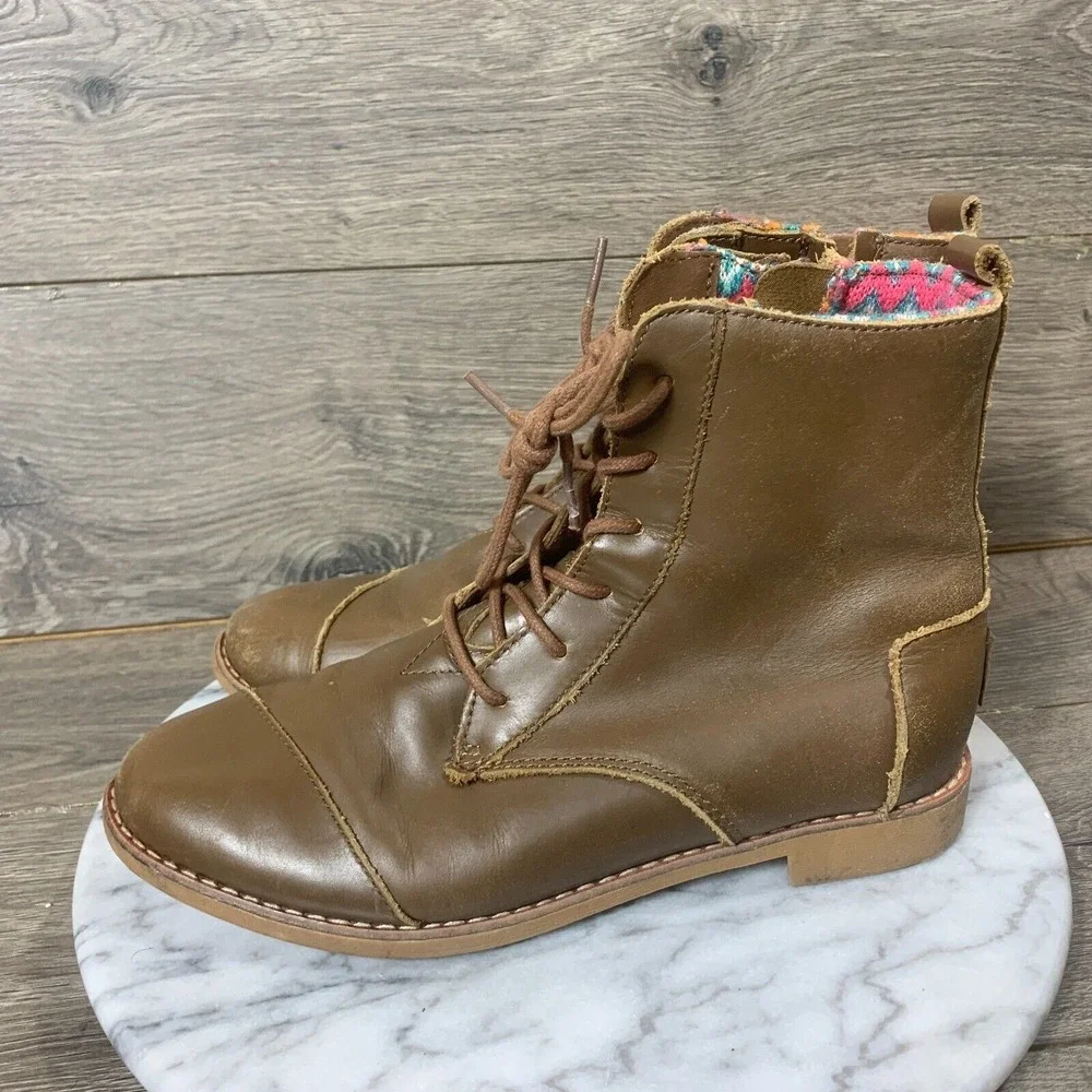 Toms Boots Womens 6.5 Brown Leather Lace Up Full Zip Ankle Comfort Outdoors Work